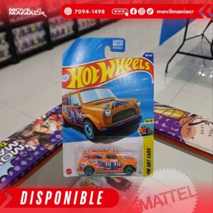 Hot Wheels '67 Austin Mini Van (169250) 2025 – Naranja (Stock) ¡Disponible Ahora!